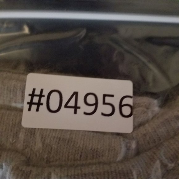 Studio Y Sweater Womens Large Gray Long Sleeve Button Up V Neck Cardigan - Picture 8 of 8